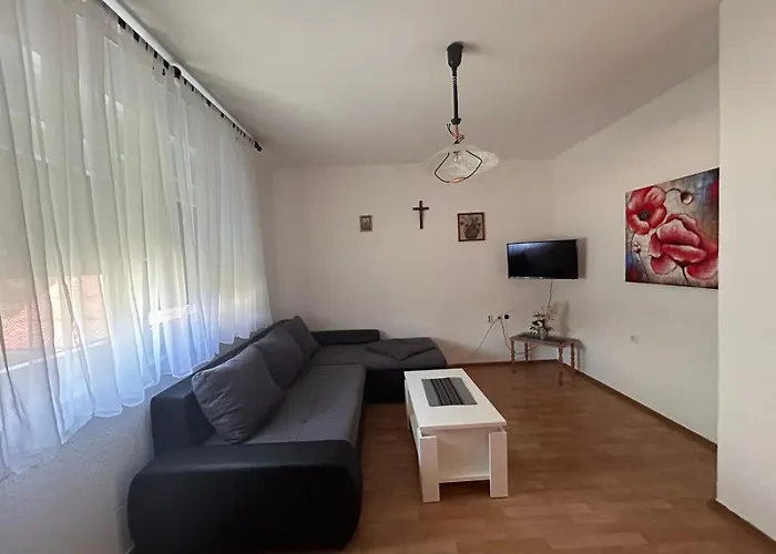 Ivan By El-pi Tours Apartment Malinska